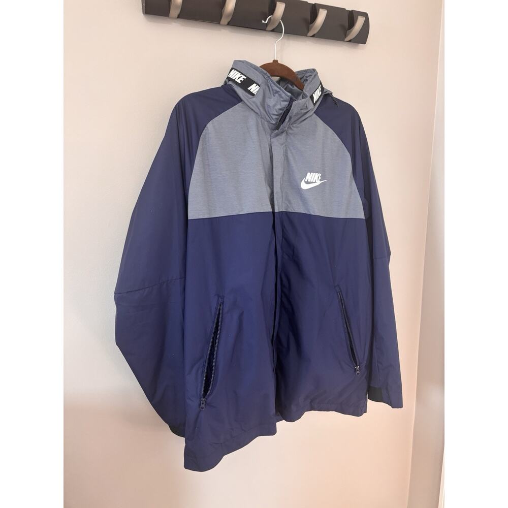 Nike Lightweight Windrunner Polyester Hooded Jack… - image 3